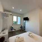 Pensión Jimy House